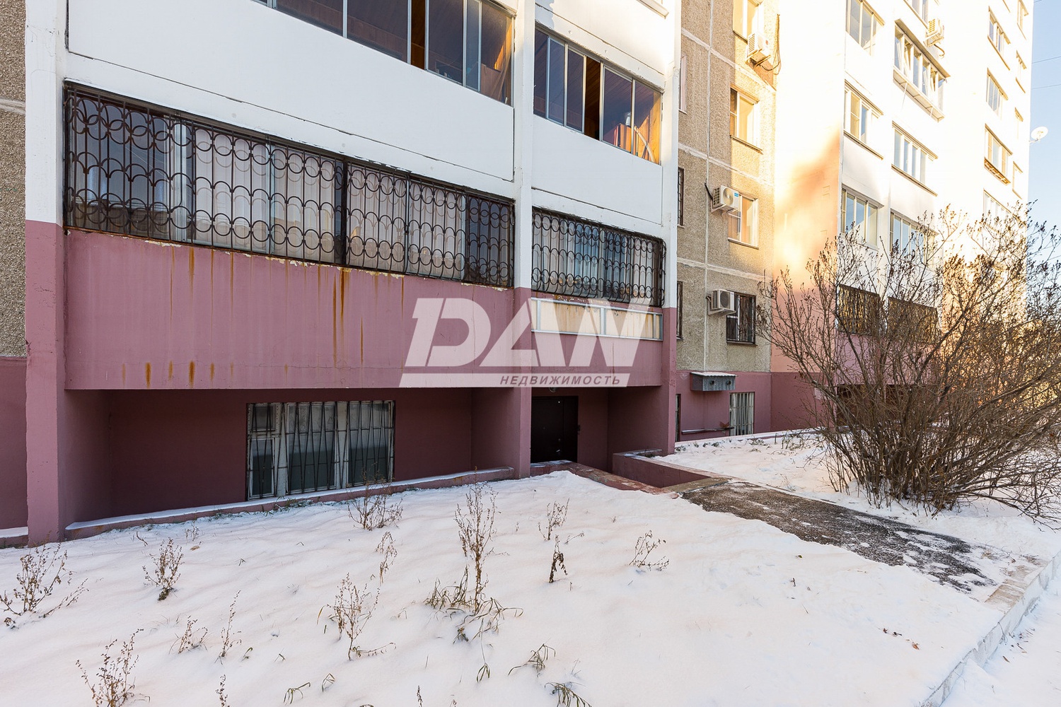 Помещение свободного назначения 142 м²