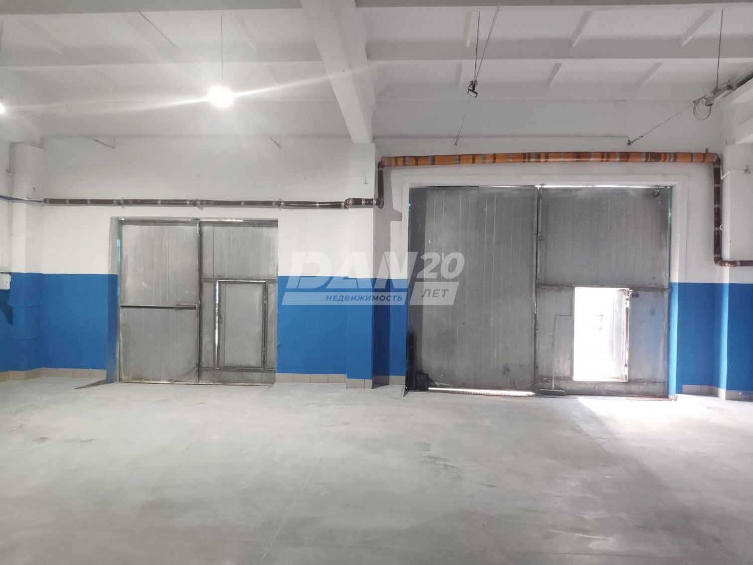 Склад 301 м²