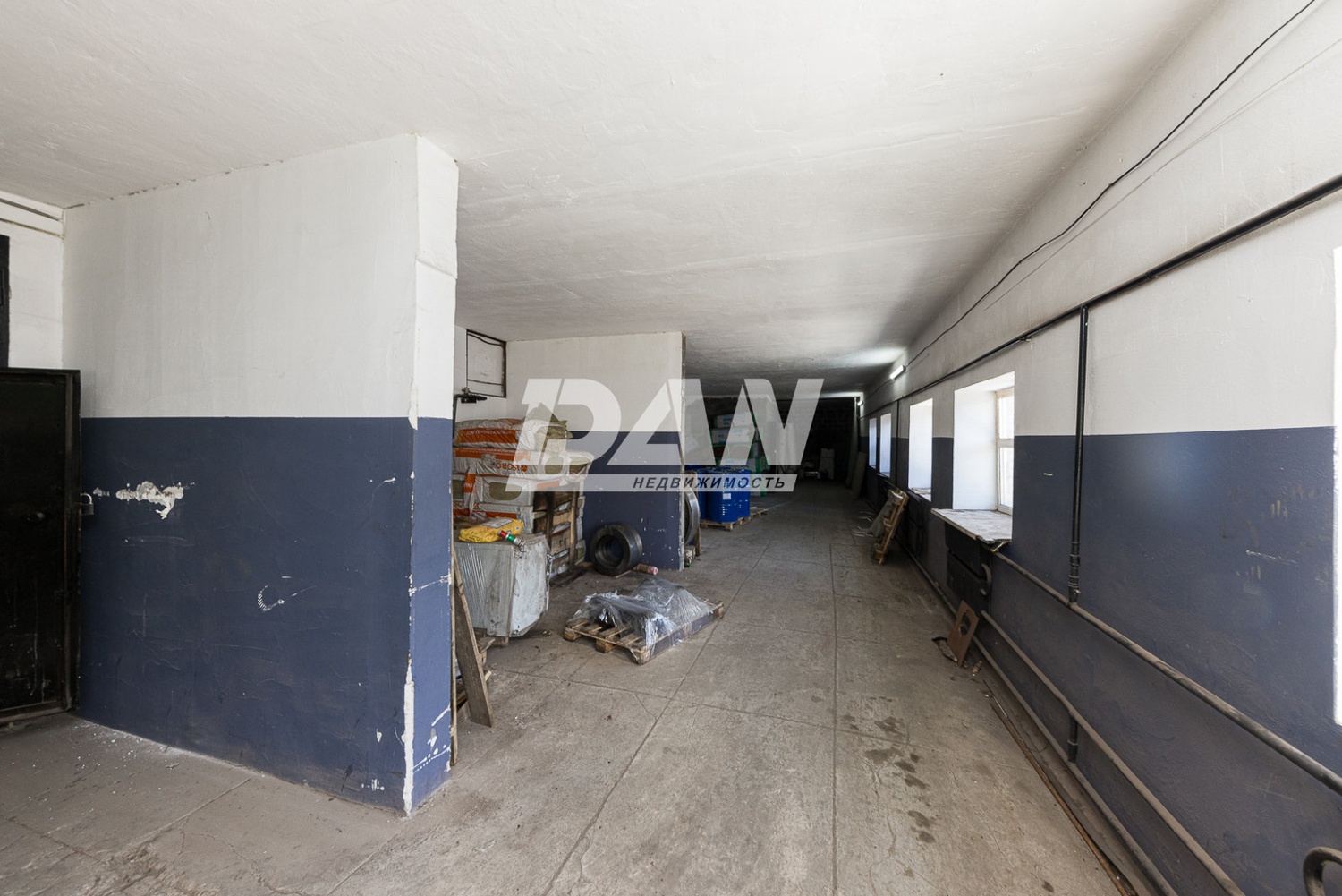 Производственное помещение 2557 м²