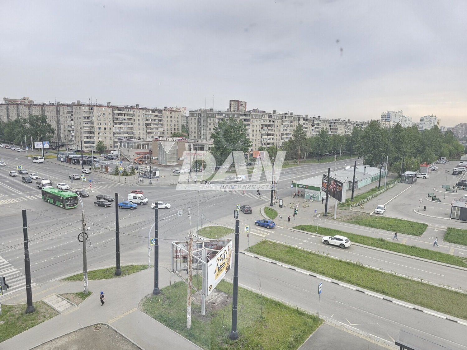 Помещение свободного назначения 356 м²
