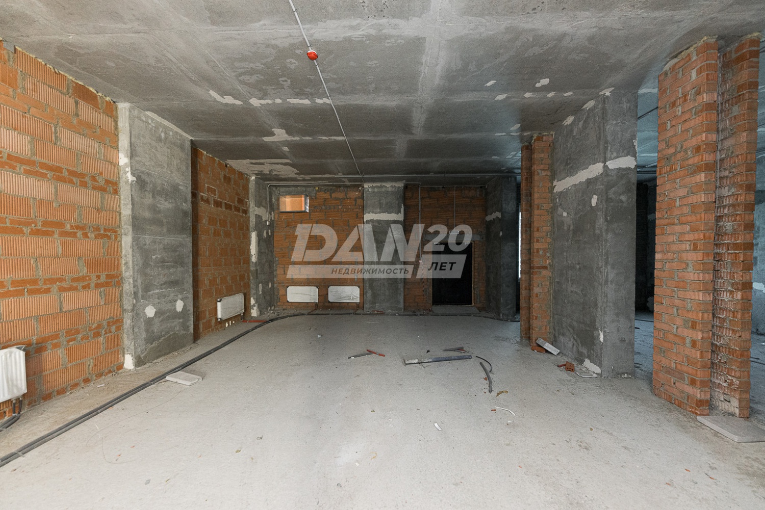 Торговая площадь 323,8 м²