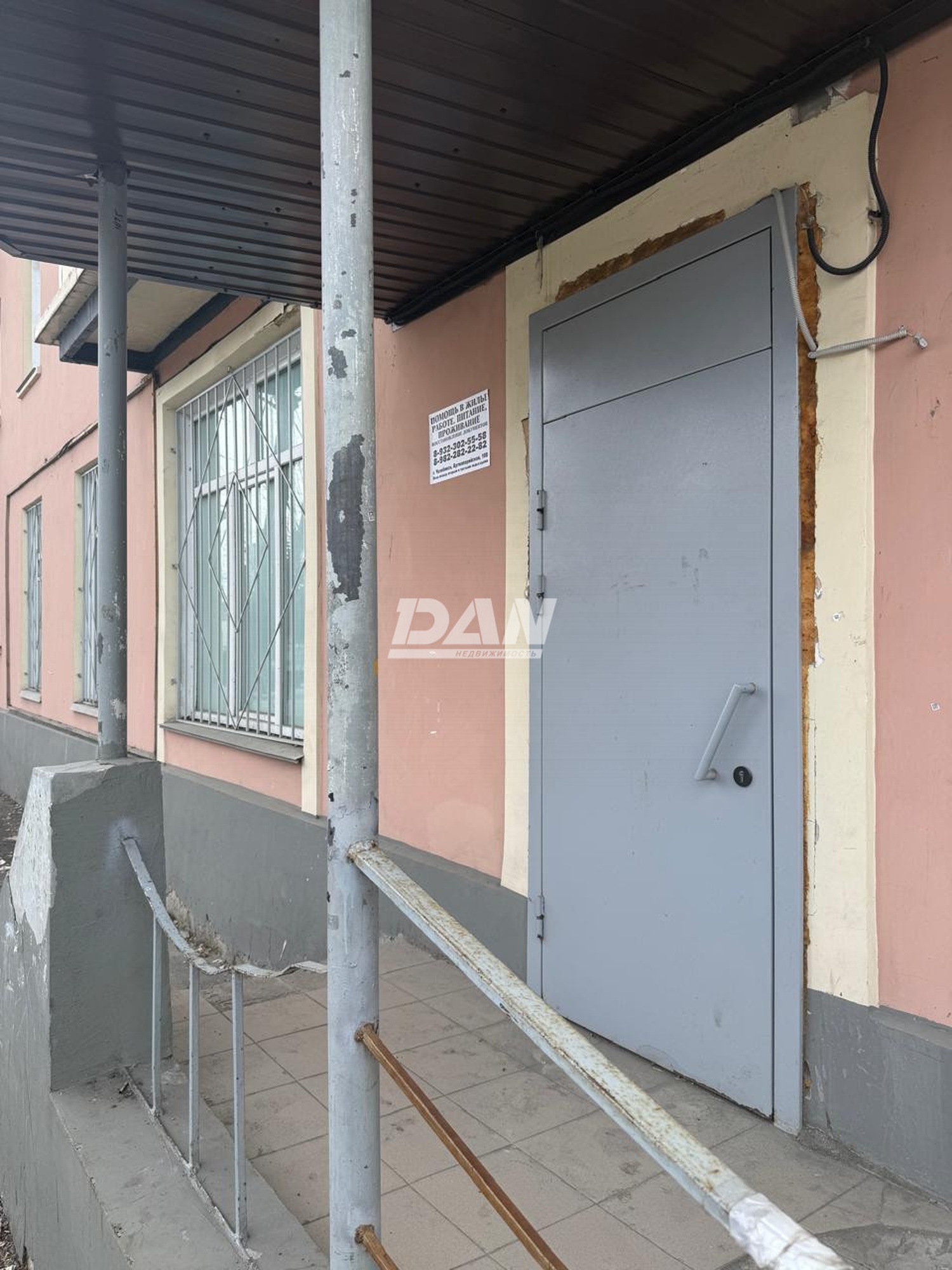 Торговое помещение 107,8 м²