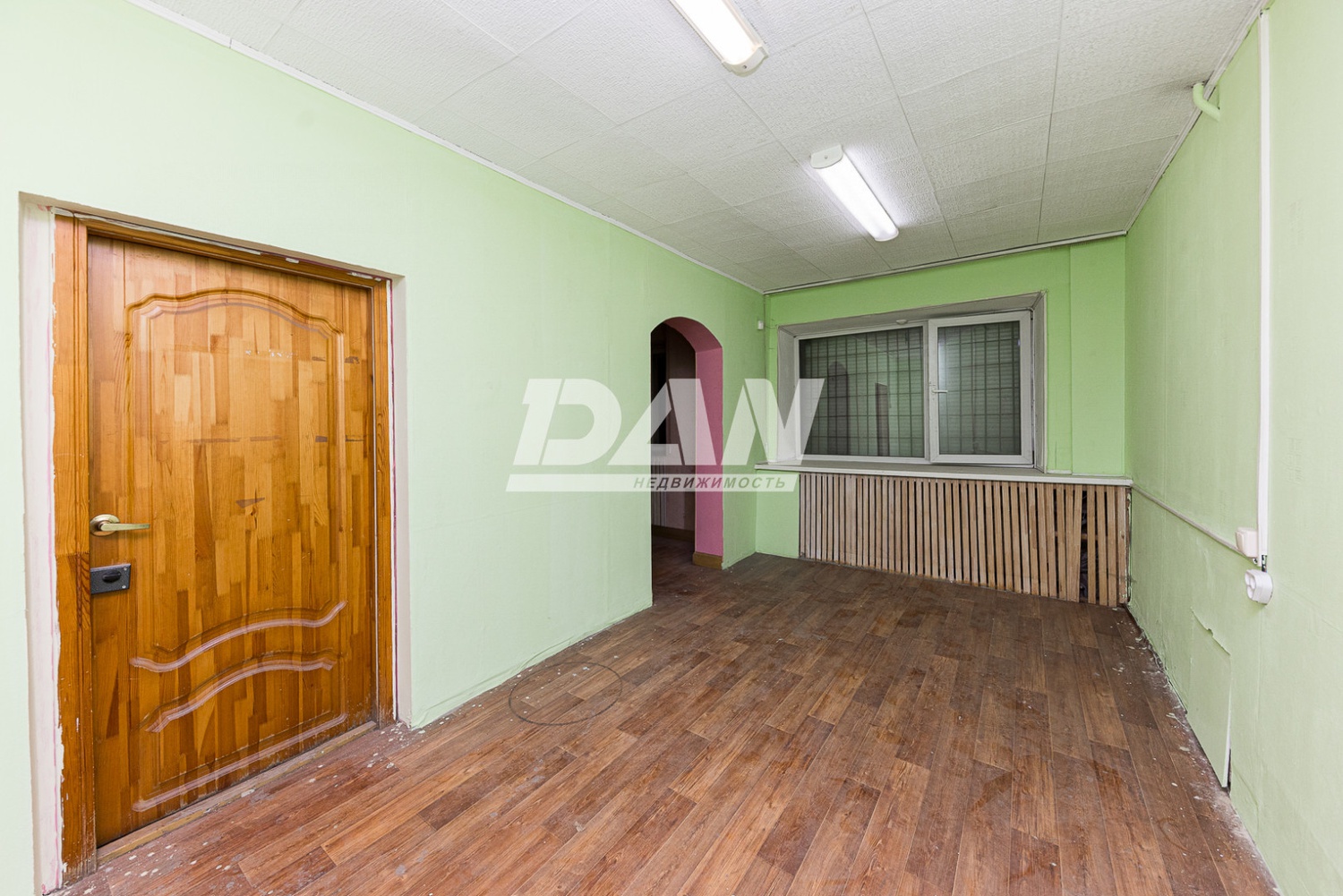 Торговая площадь 68 м²