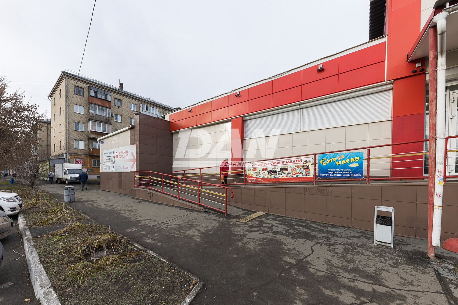 Помещение свободного назначения 1900 м²