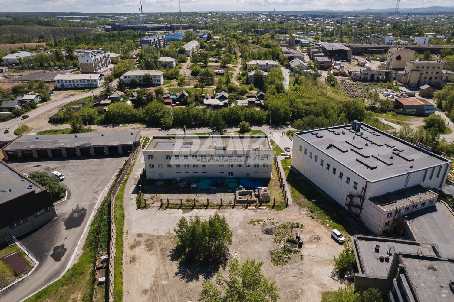 Помещение свободного назначения 1380 м²