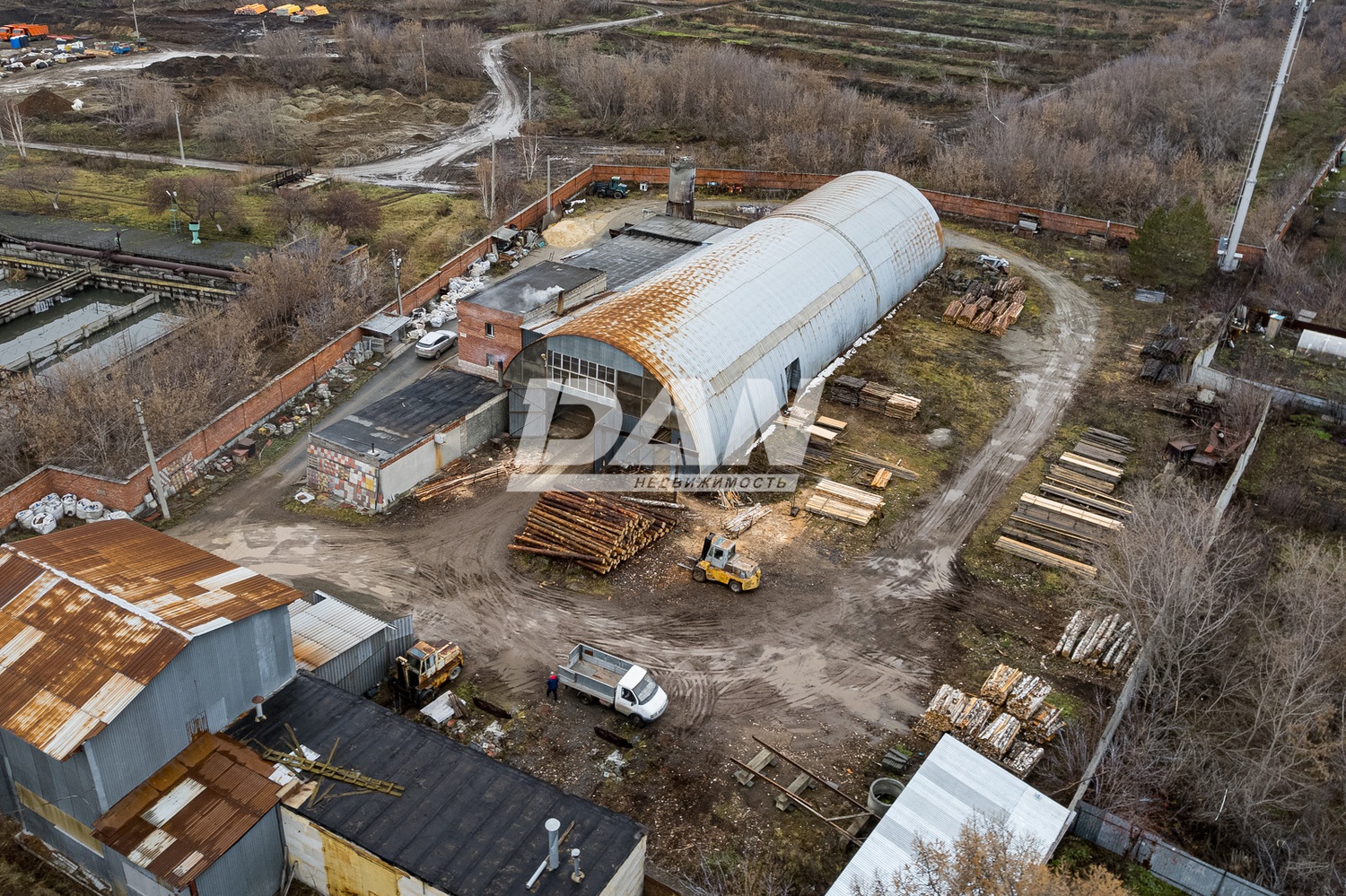 Производственное помещение 1132 м²