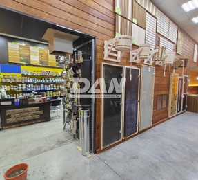 Торговое помещение, 176 м²