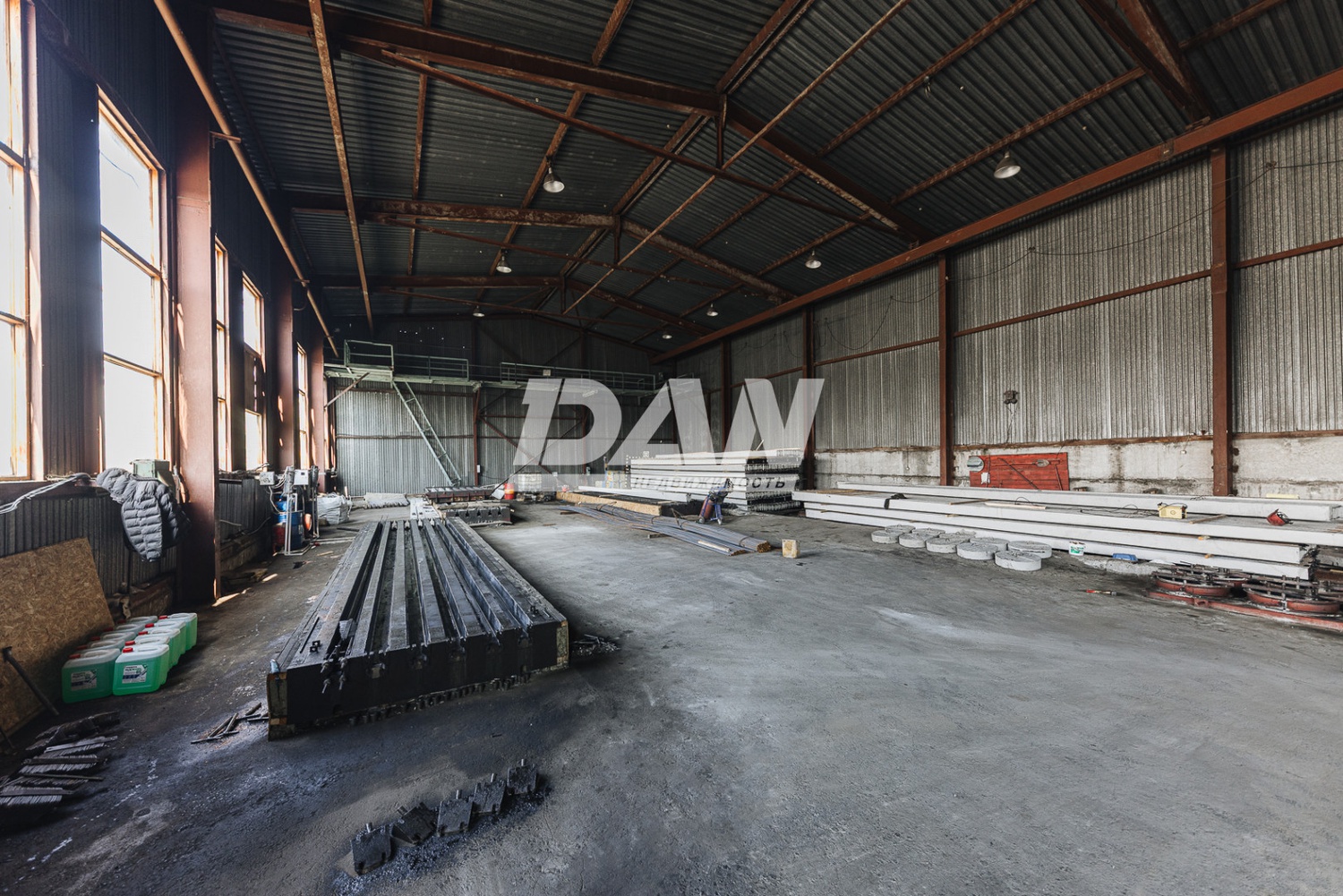 Производственное помещение 10000 м²