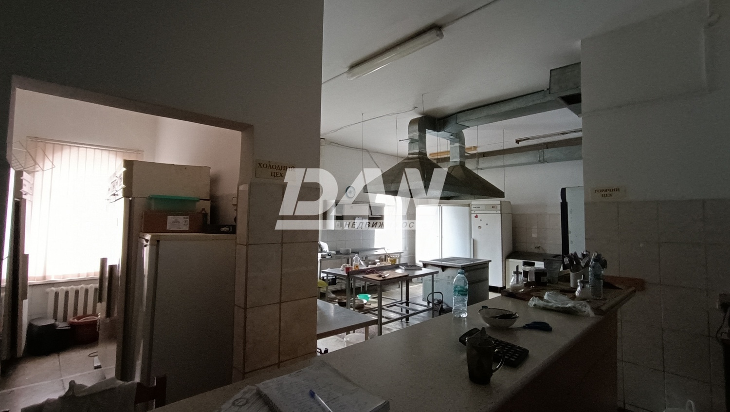 Помещение свободного назначения 587,8 м²