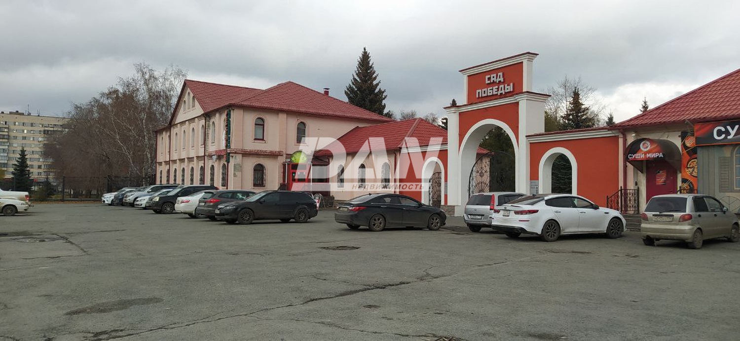 Помещение свободного назначения 587,8 м²