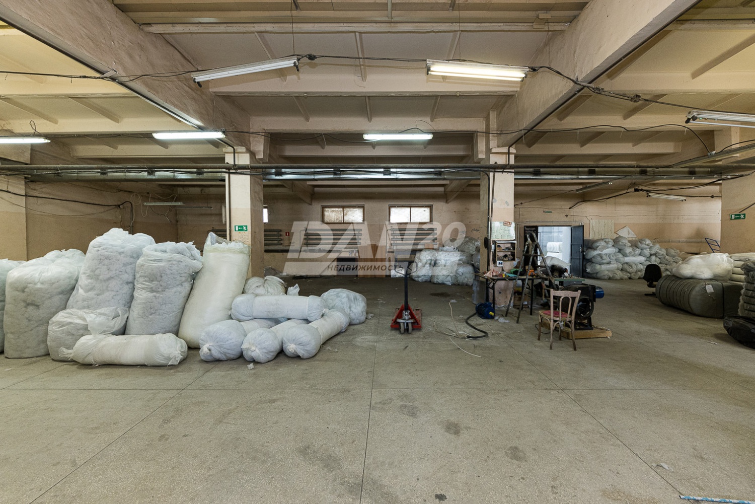 Производственное помещение 1200 м²