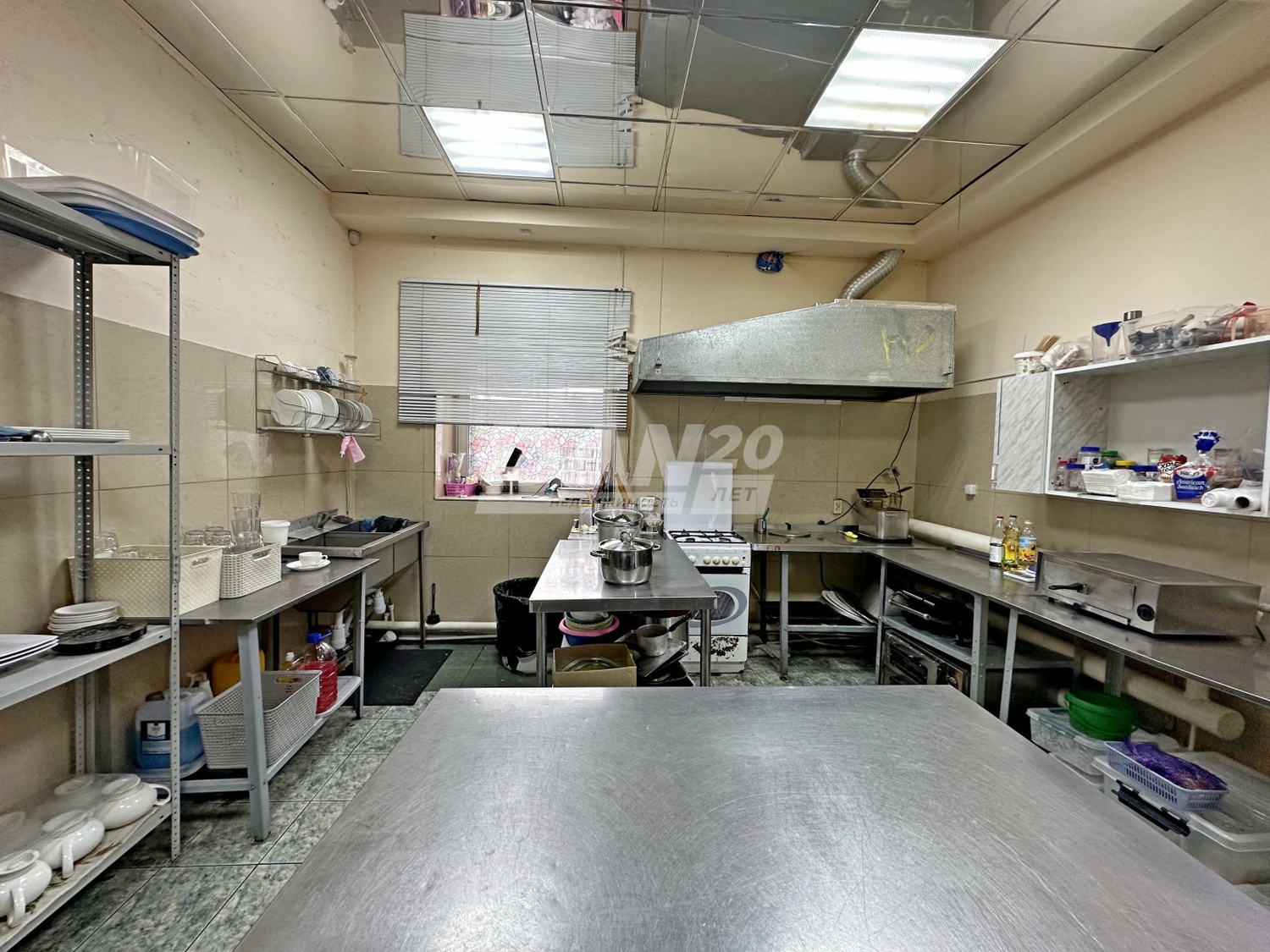 Помещение свободного назначения 291,2 м²