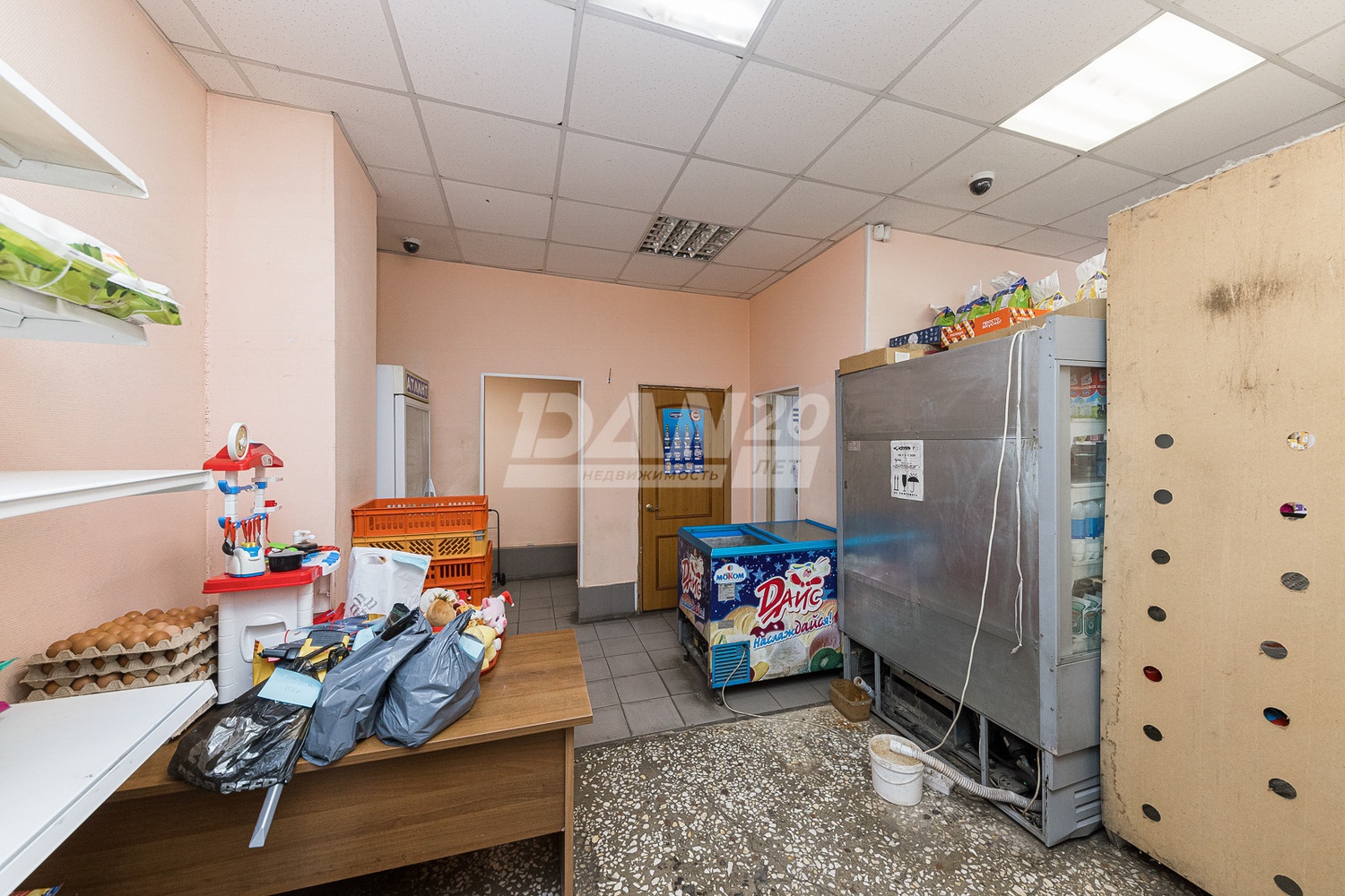 Помещение свободного назначения 183 м²
