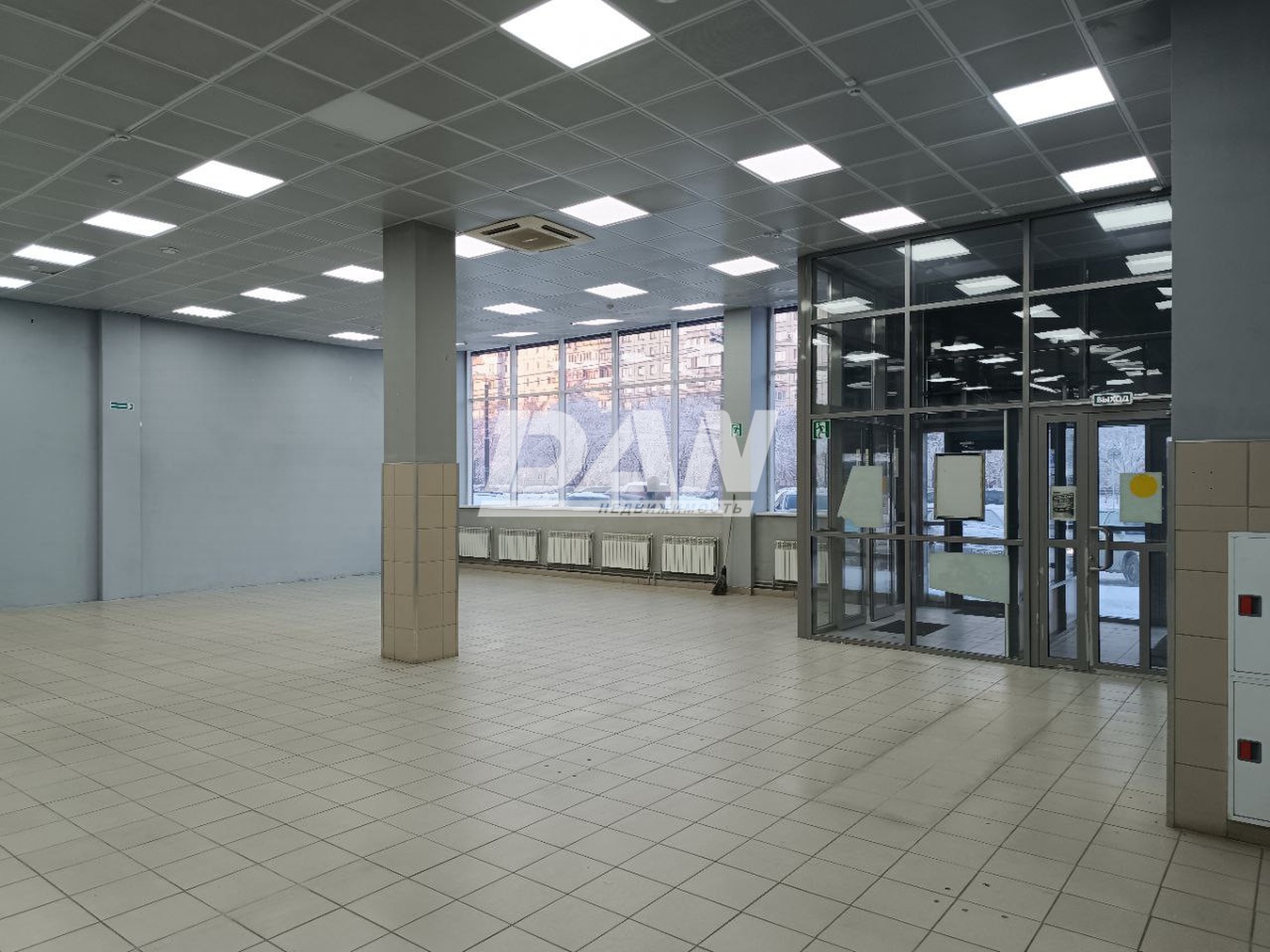 Помещение свободного назначения 186 м²