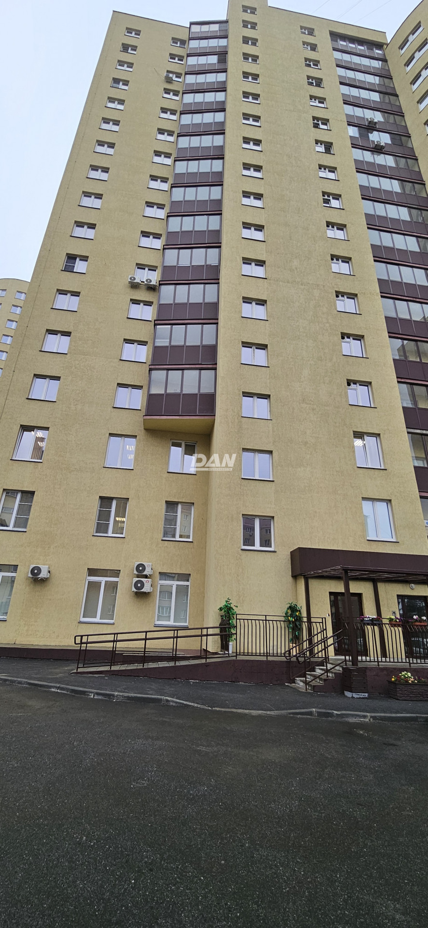 Торговая площадь 96 м²