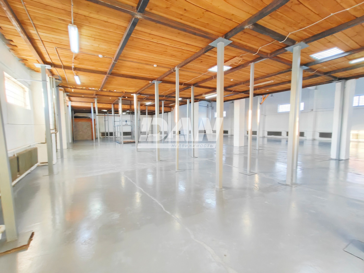 Склад 901,8 м²