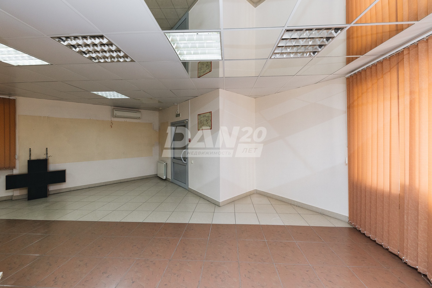 Торговое помещение 160 м²