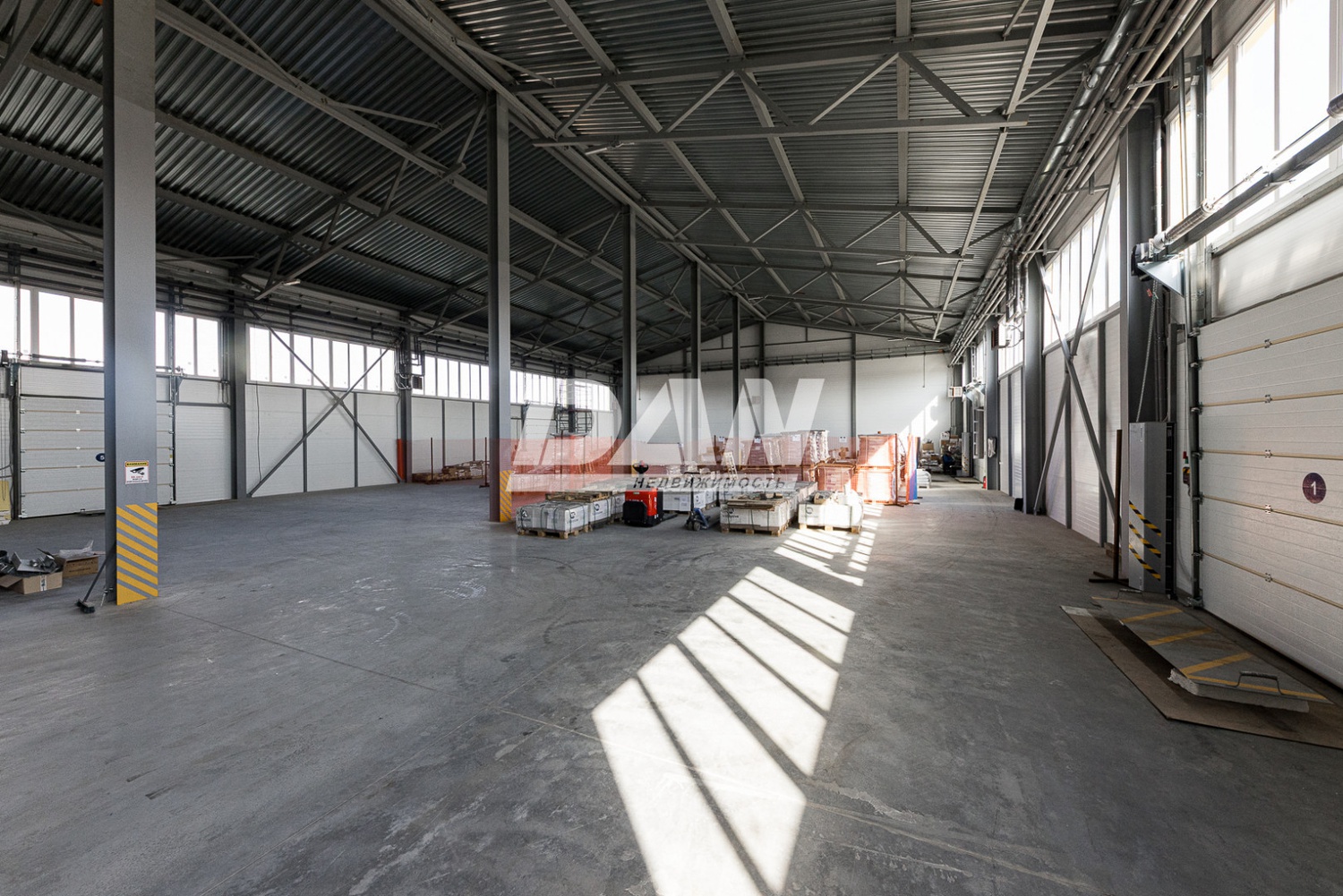 Склад 1872 м²