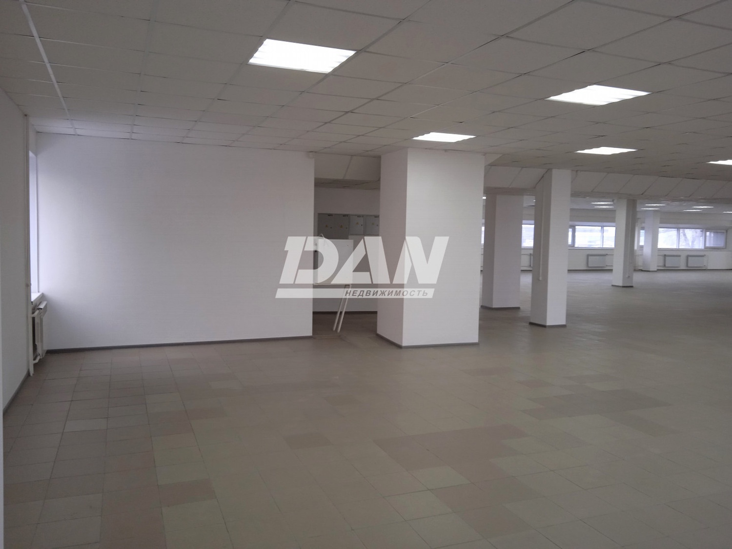 Помещение свободного назначения 600 м²