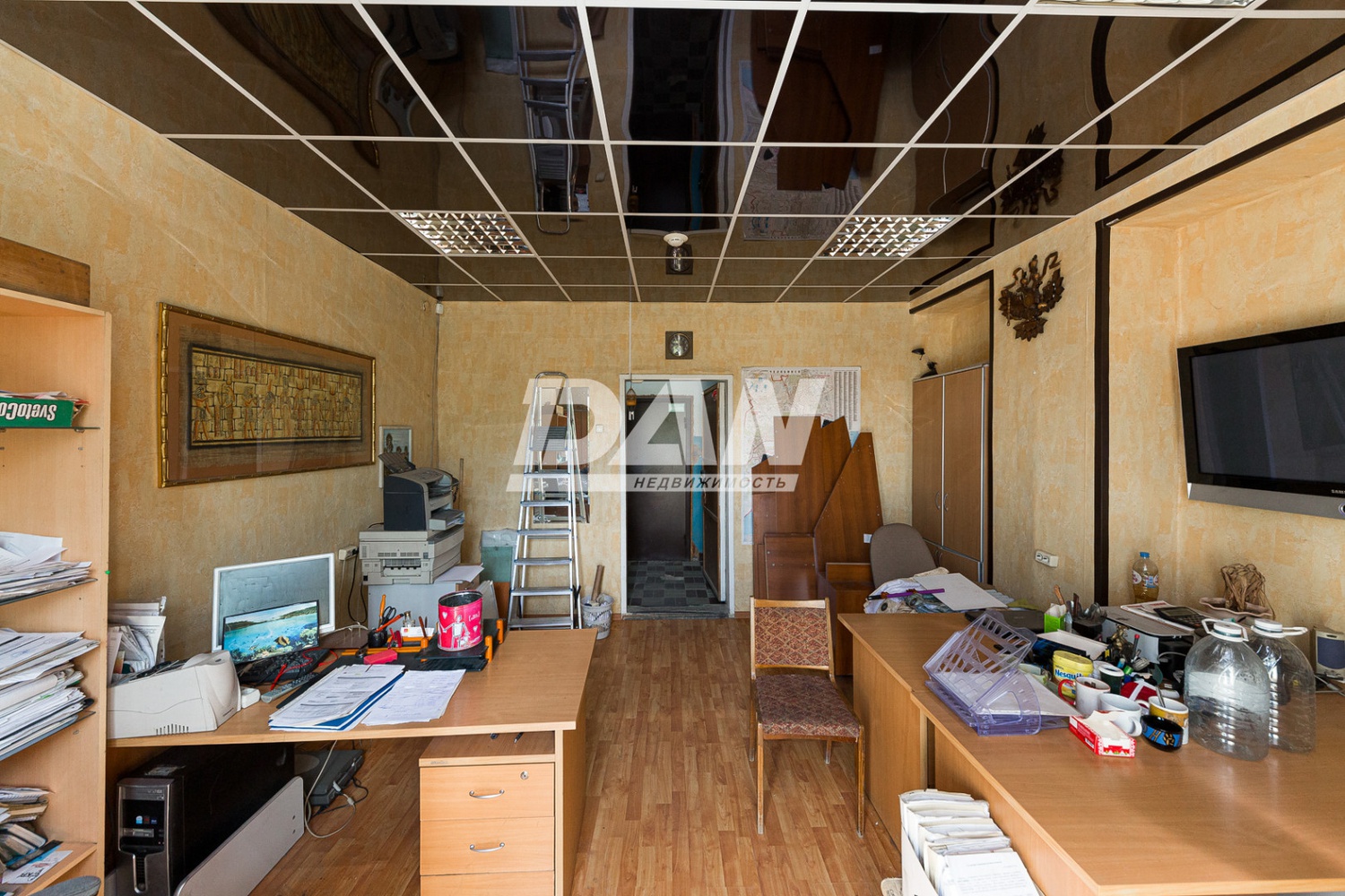 Производственное помещение 944 м²