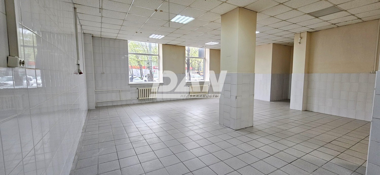 Торговое помещение 136 м²