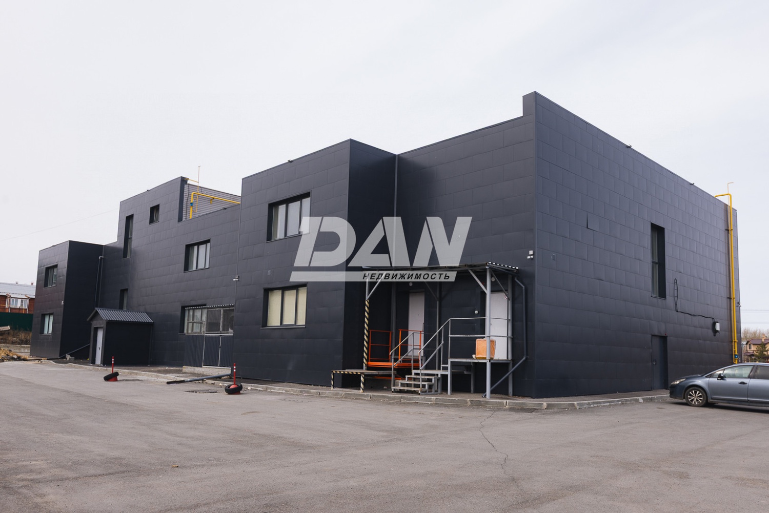 Помещение свободного назначения 287 м²