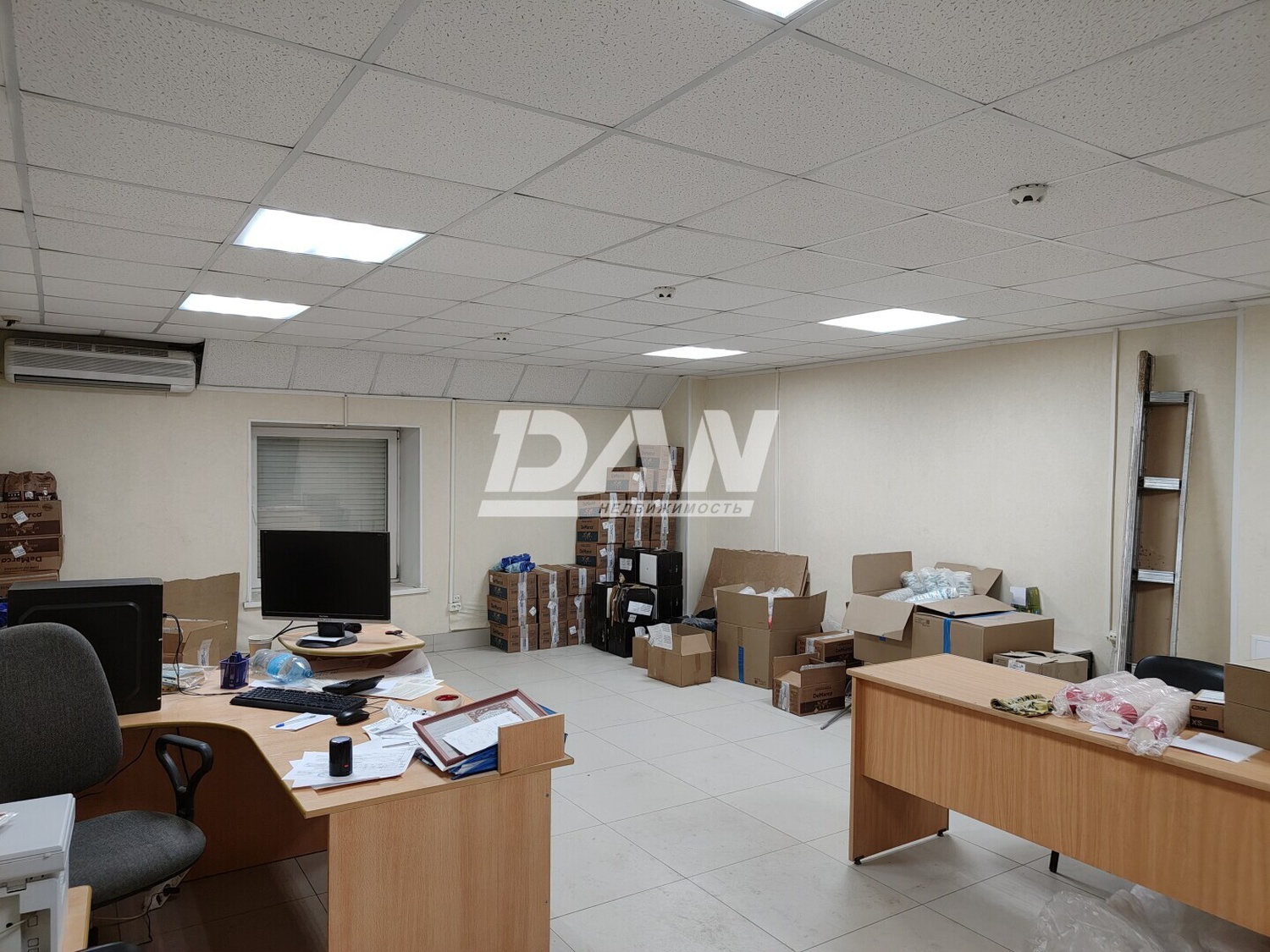 Помещение свободного назначения 295 м²