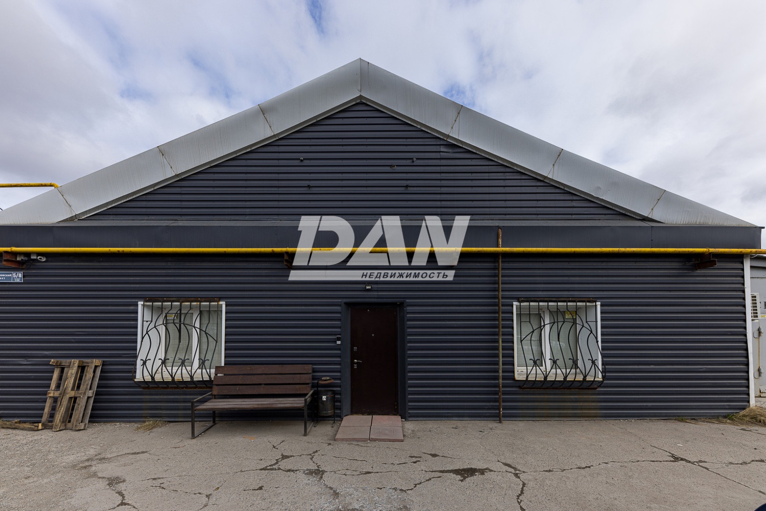 Производственное помещение 417 м²