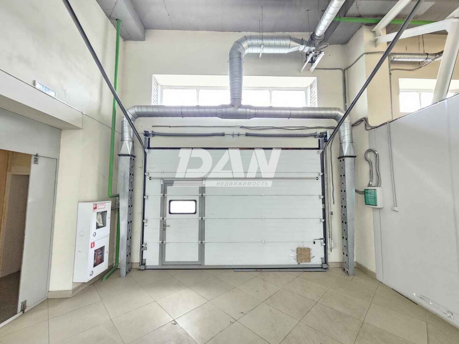 Помещение свободного назначения 350 м²