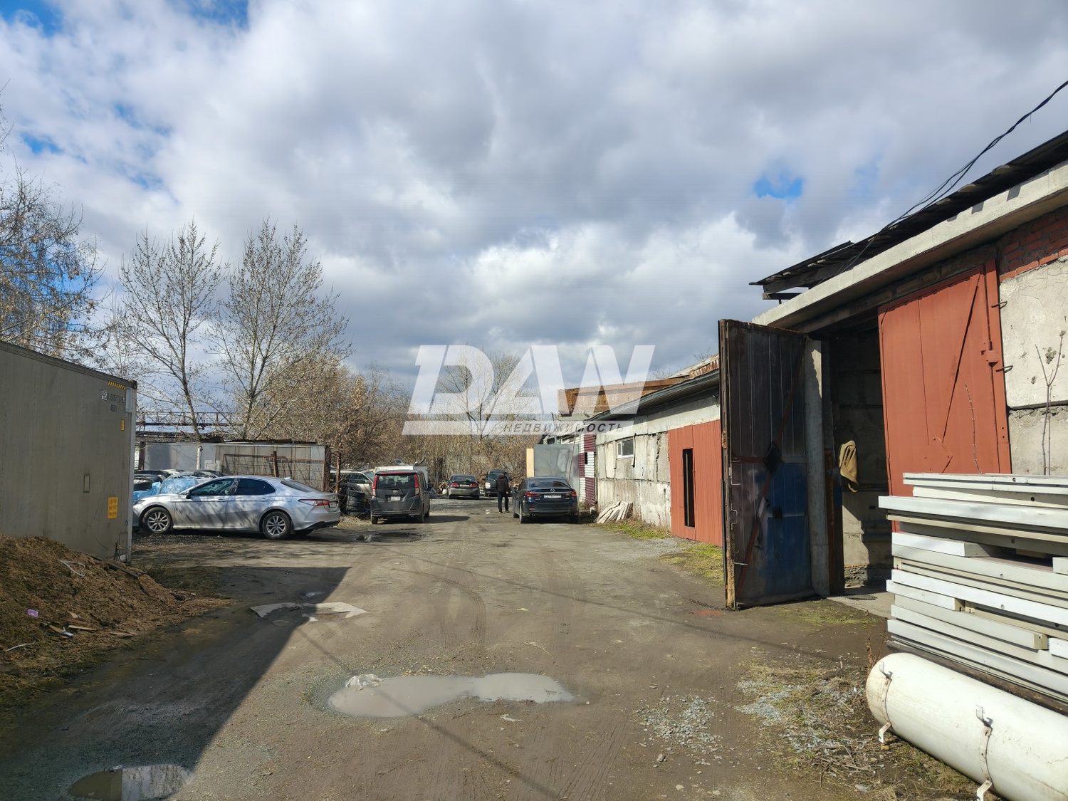 Производственное помещение 2332 м²