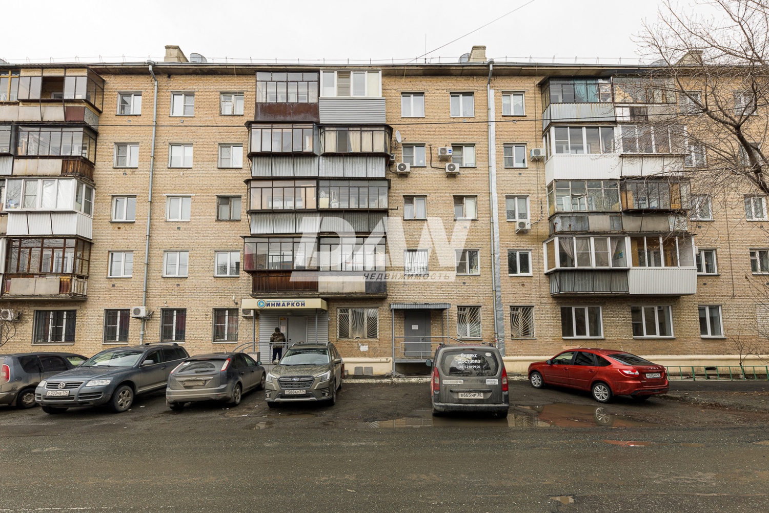 Торговая площадь 203 м²