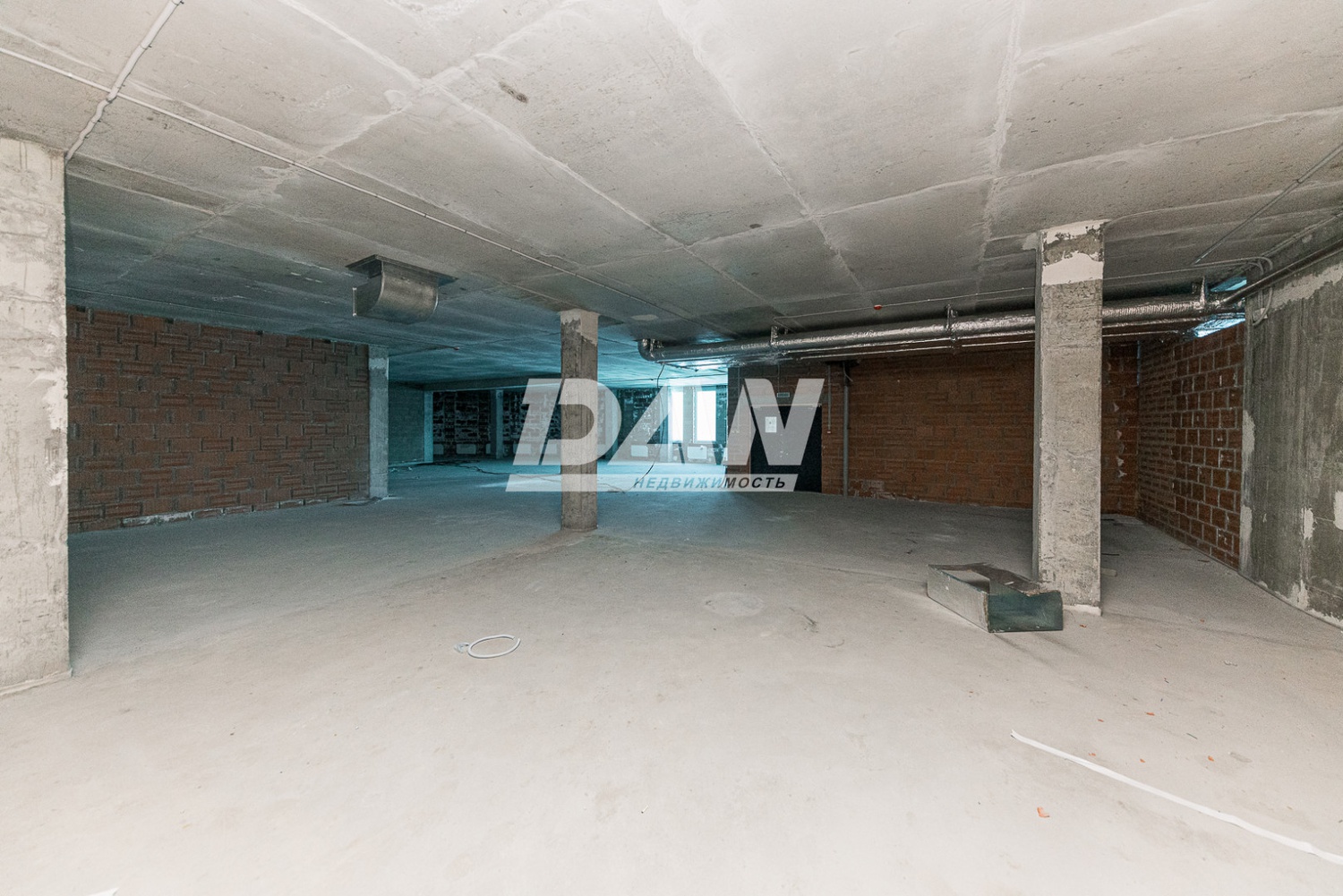 Помещение свободного назначения 324,1 м²