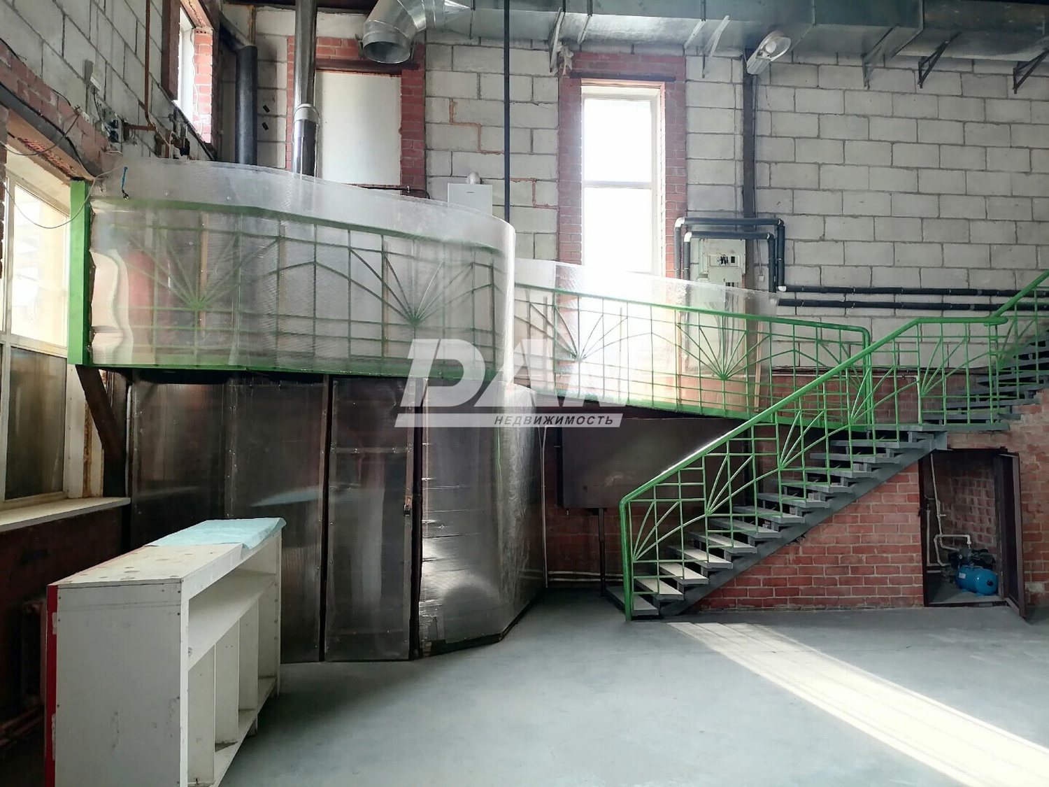Производственное помещение 530 м²
