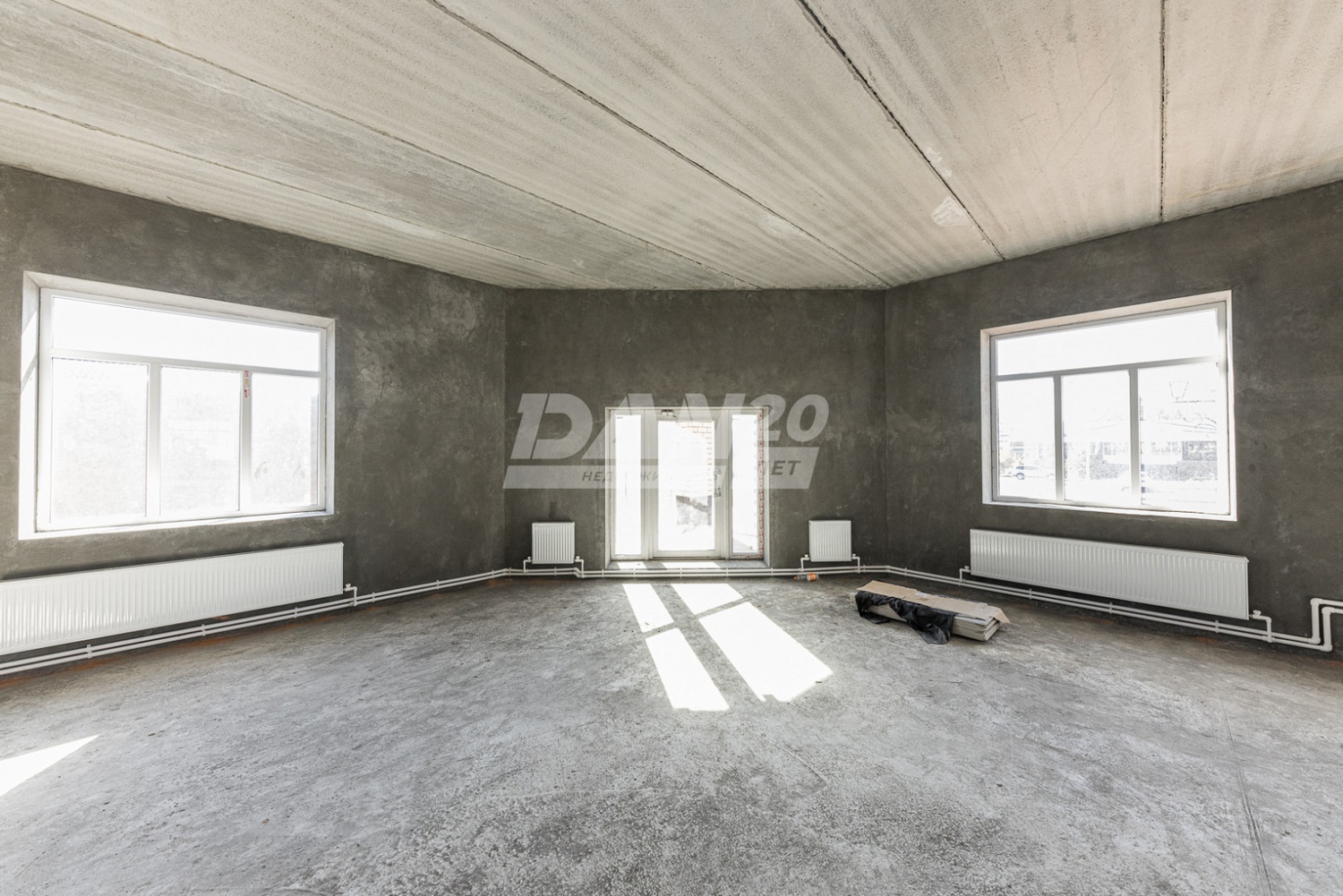 Торговое помещение 180 м²