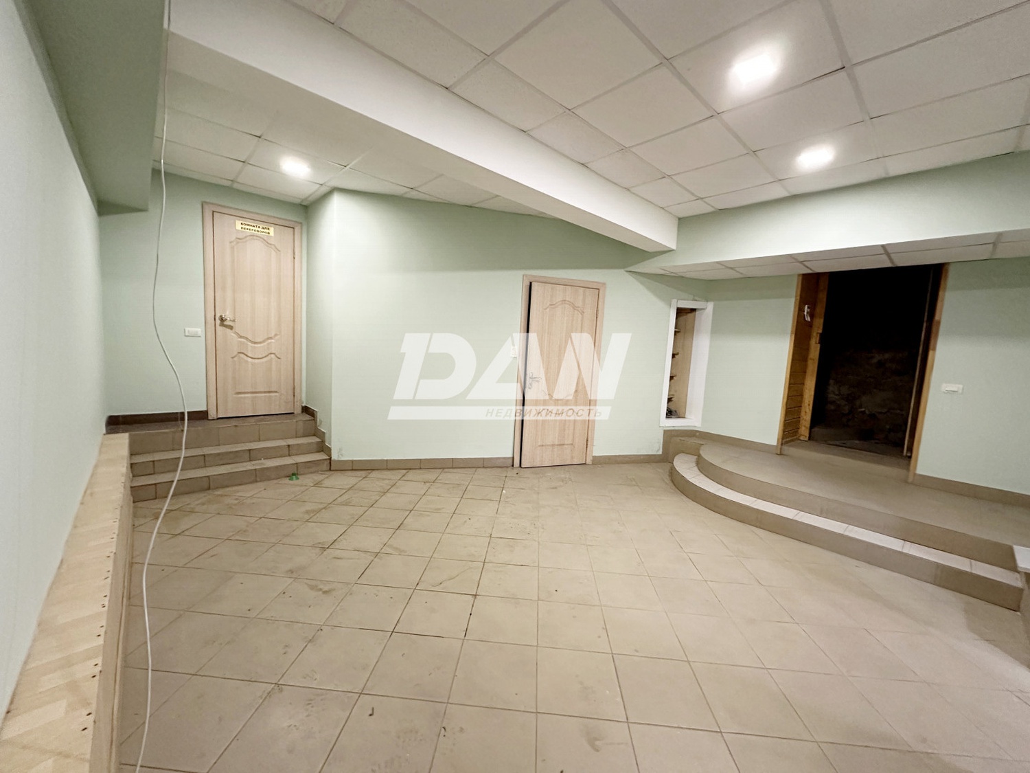 Помещение свободного назначения 187 м²