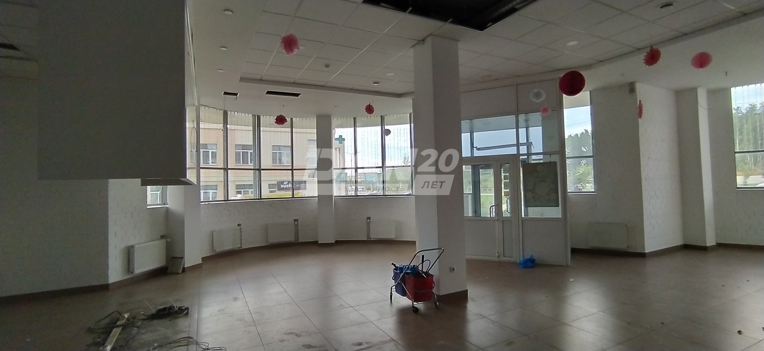 Помещение свободного назначения 347,5 м²