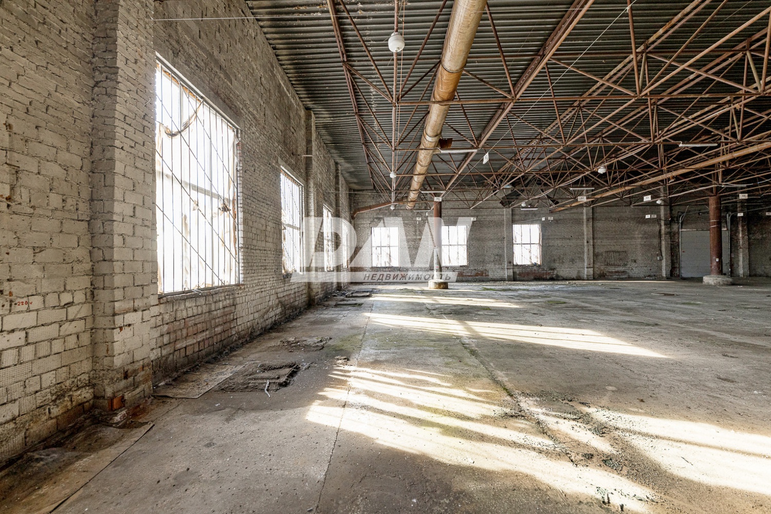 Склад 4744,7 м²