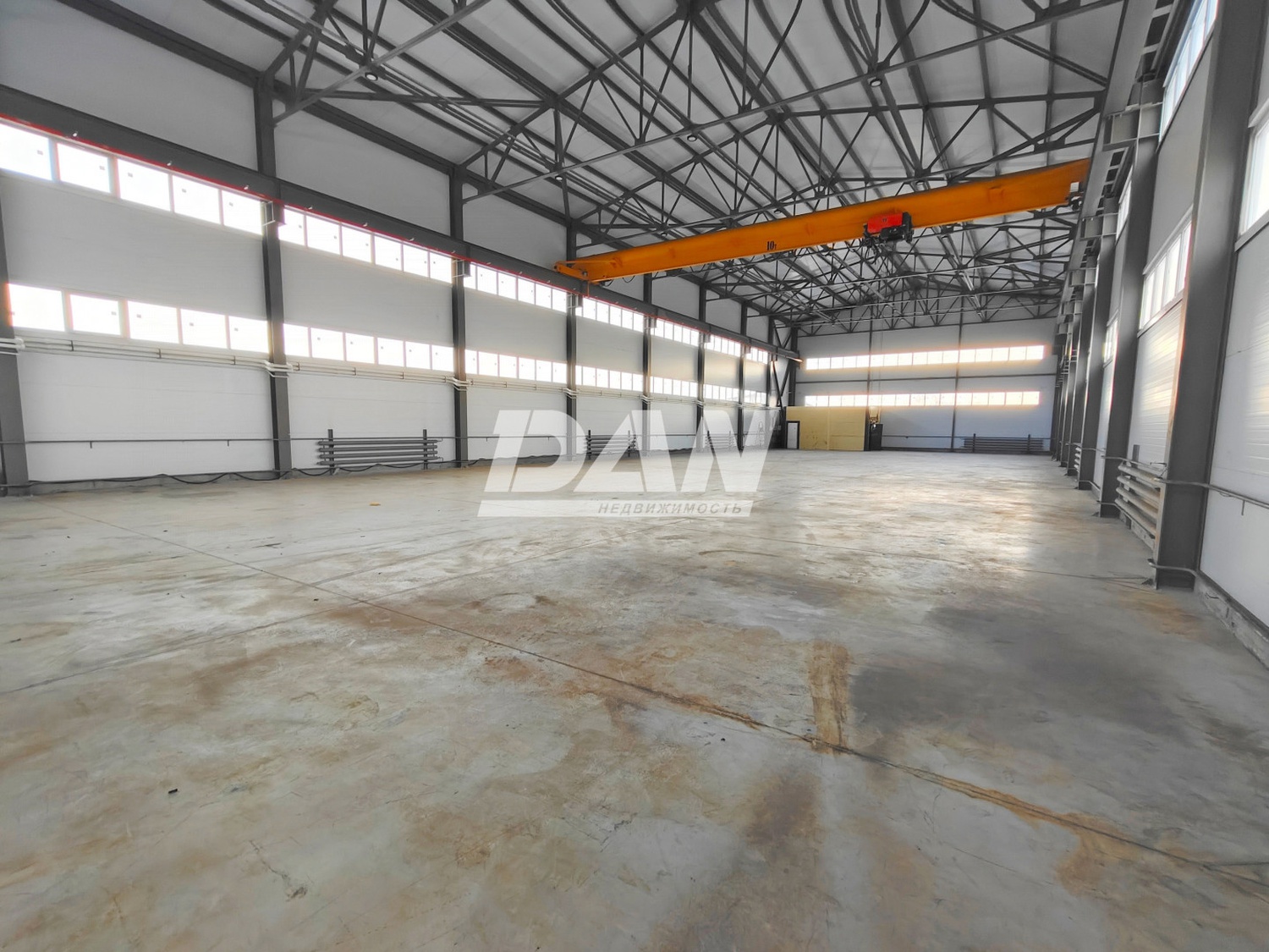 Производственное помещение 900 м²