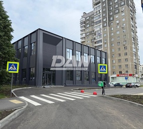 Помещение свободного назначения, 700 м²