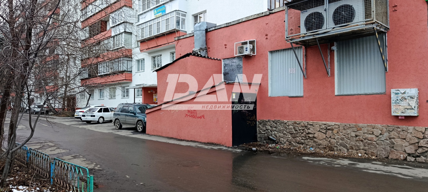 Торговое помещение 312,3 м²