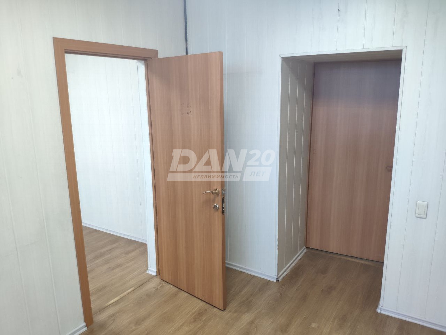 Офис 300 м²