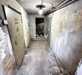 Помещение свободного назначения, 321 м²