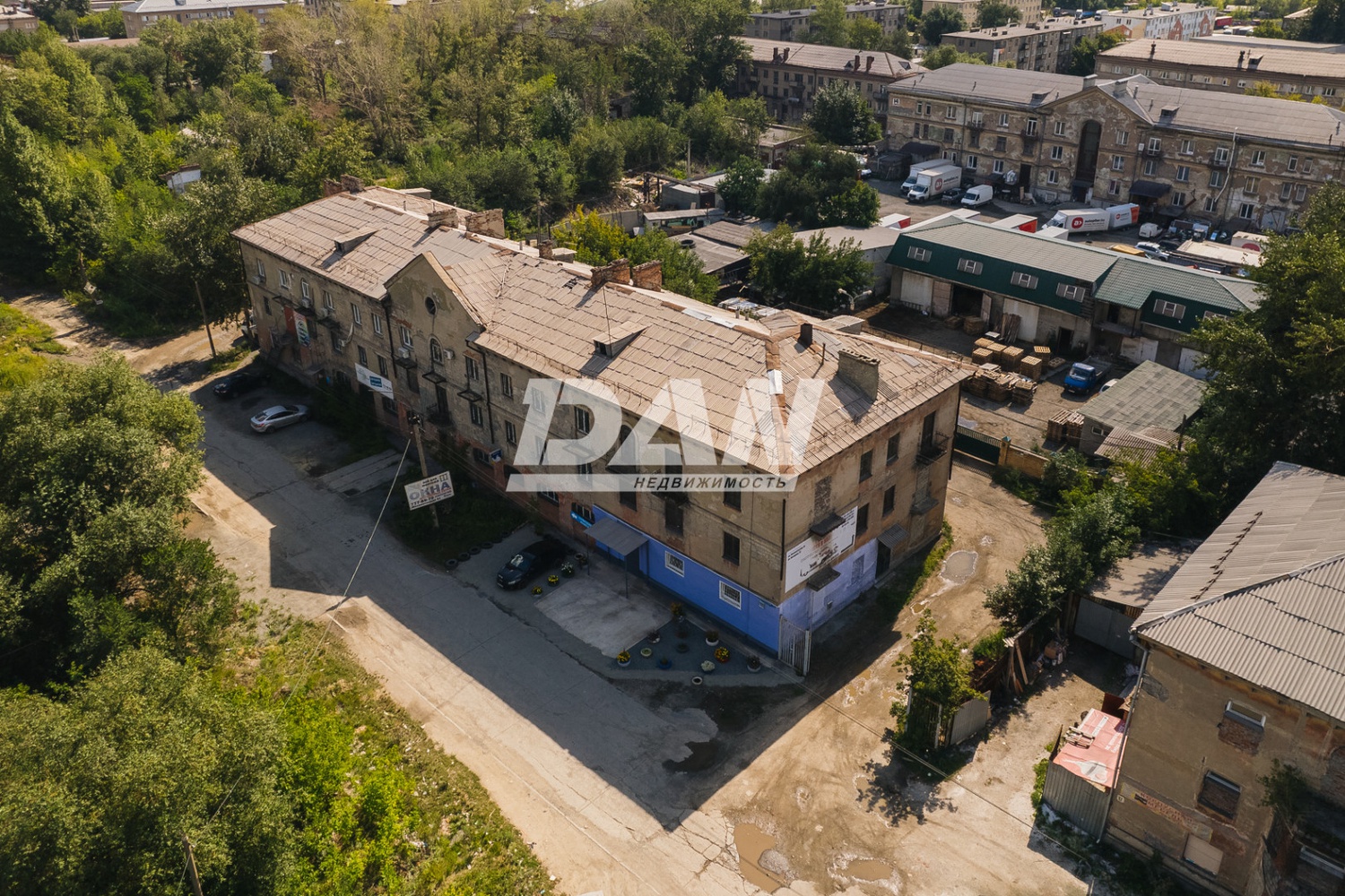 Производственное помещение 944 м²