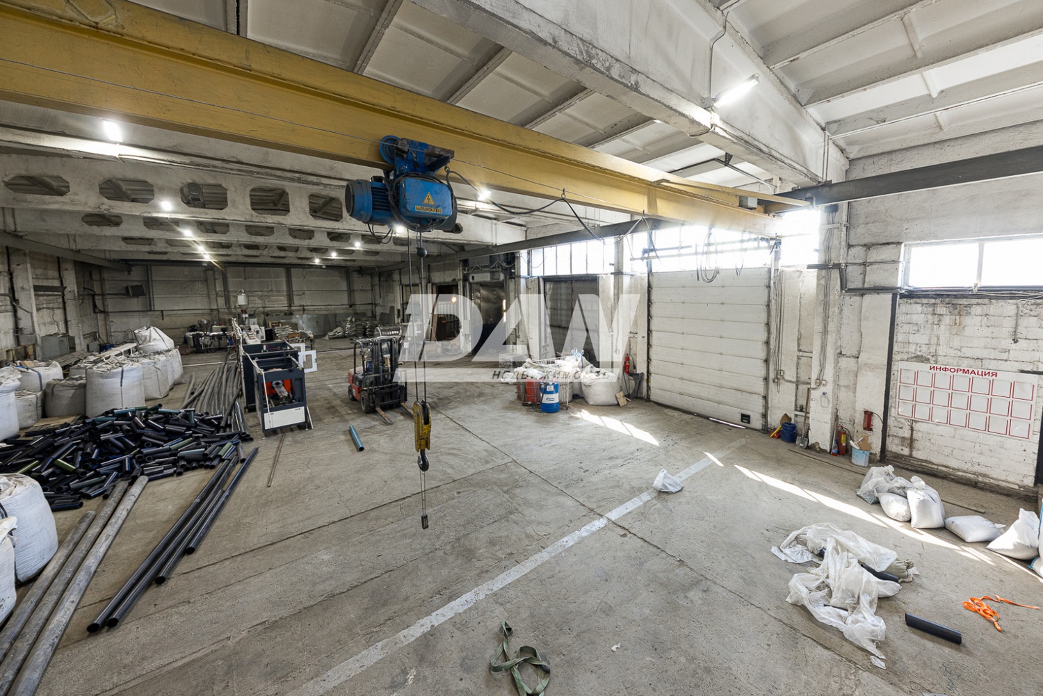 Производственное помещение 1200 м²