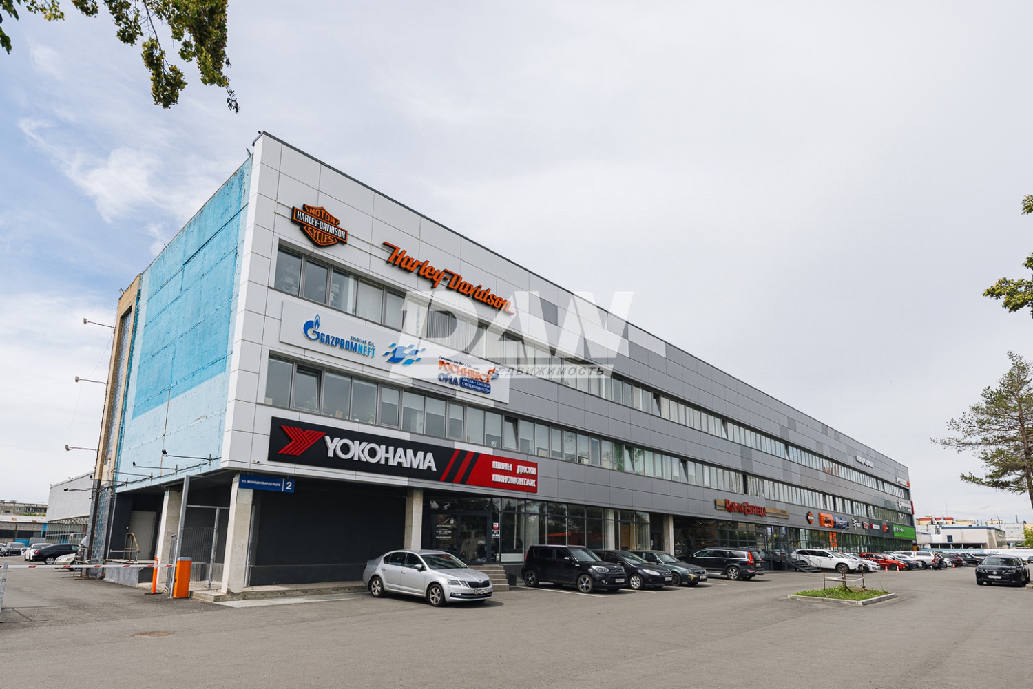 Торговое помещение 175 м²