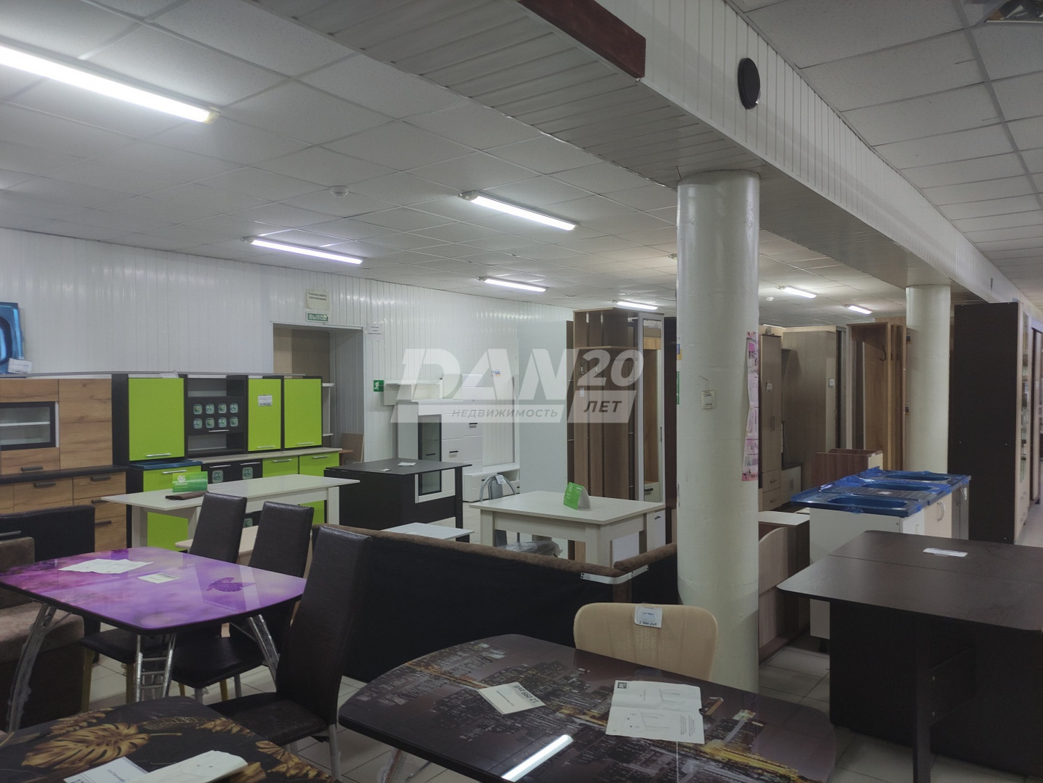 Торговое помещение 514 м²