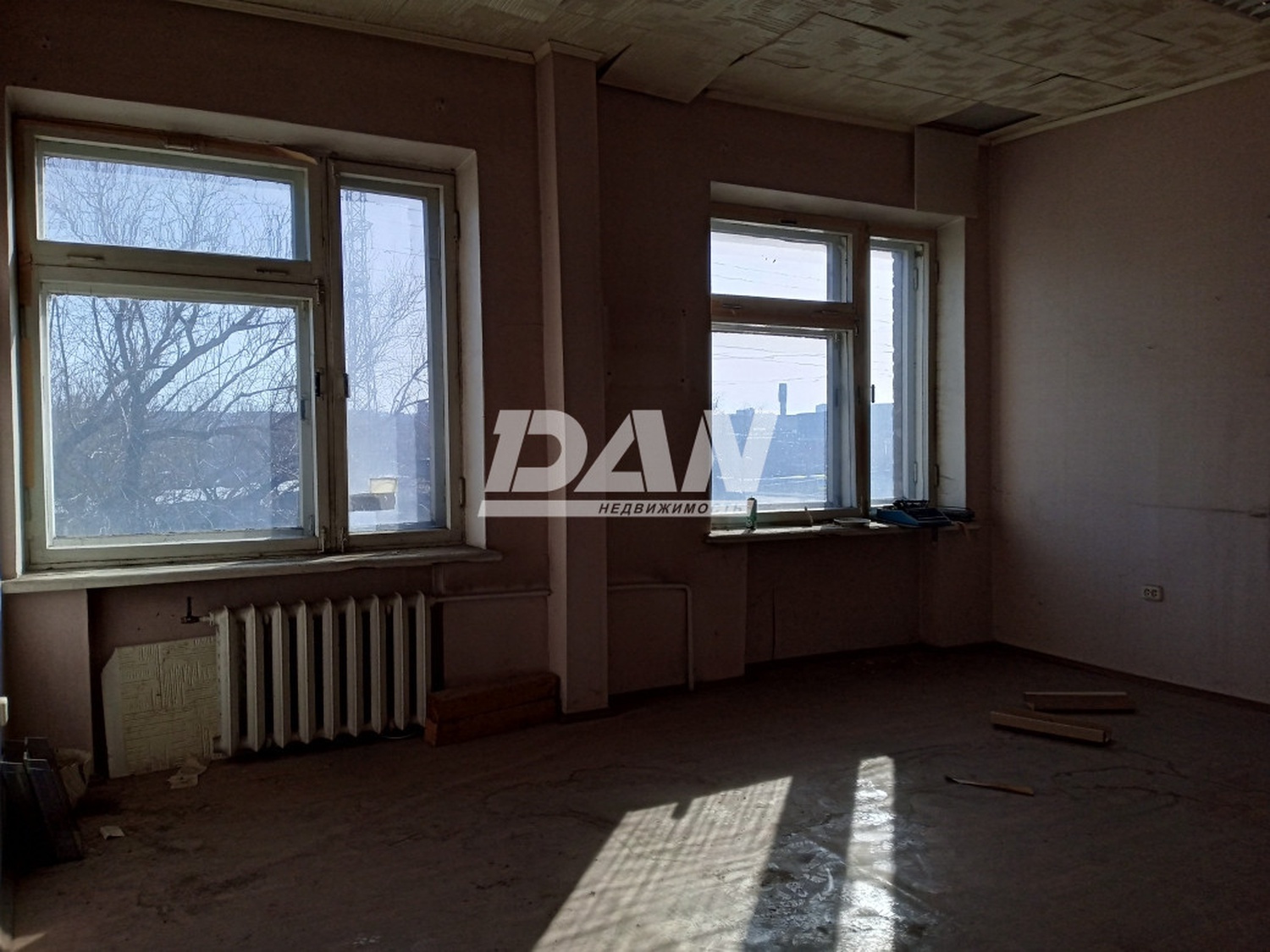 Помещение свободного назначения 132 м²