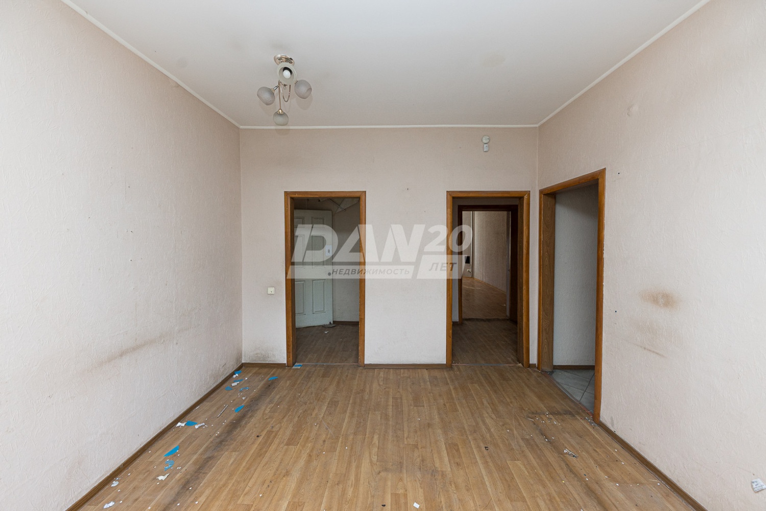 Торговое помещение 300 м²