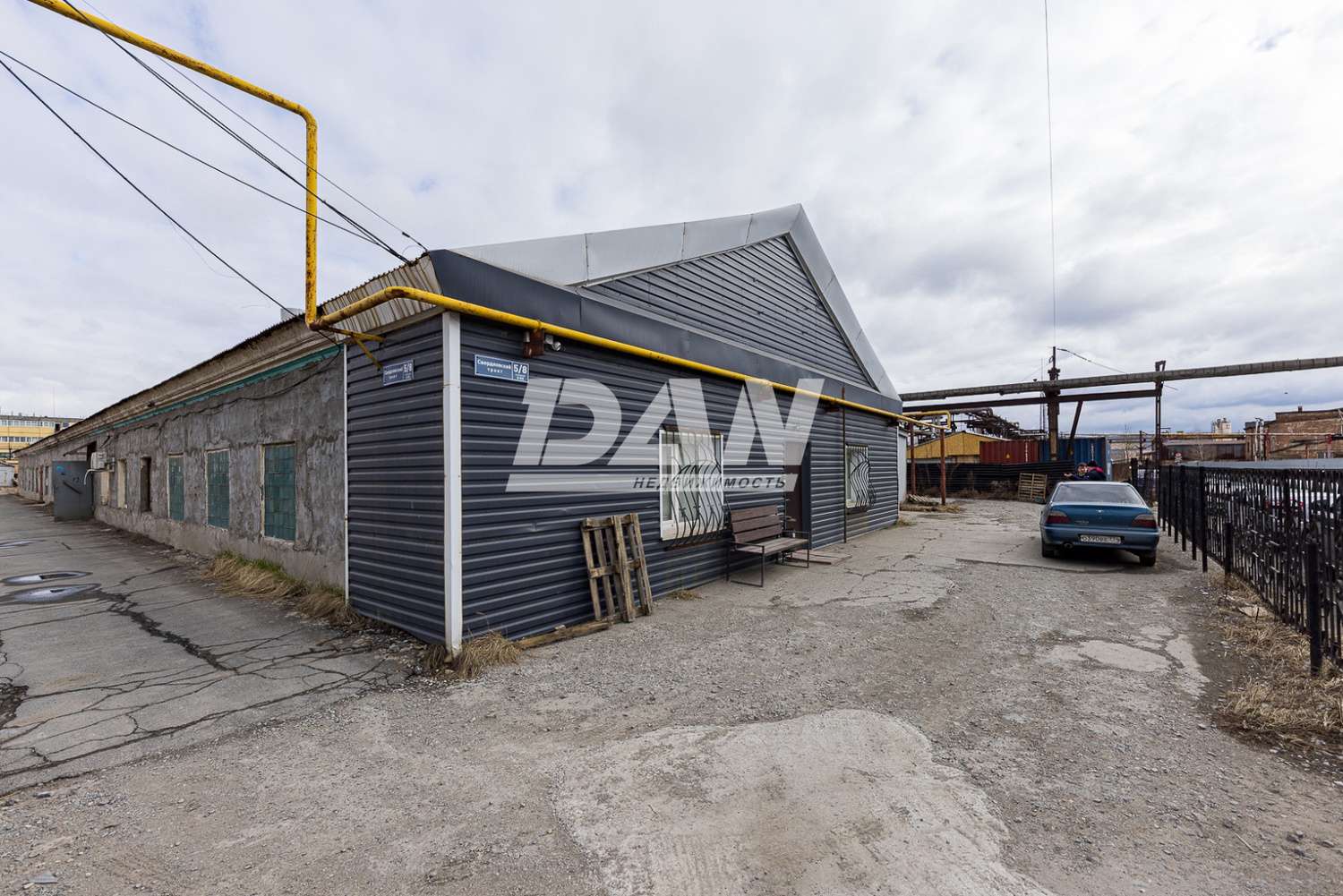 Производственное помещение 417 м²