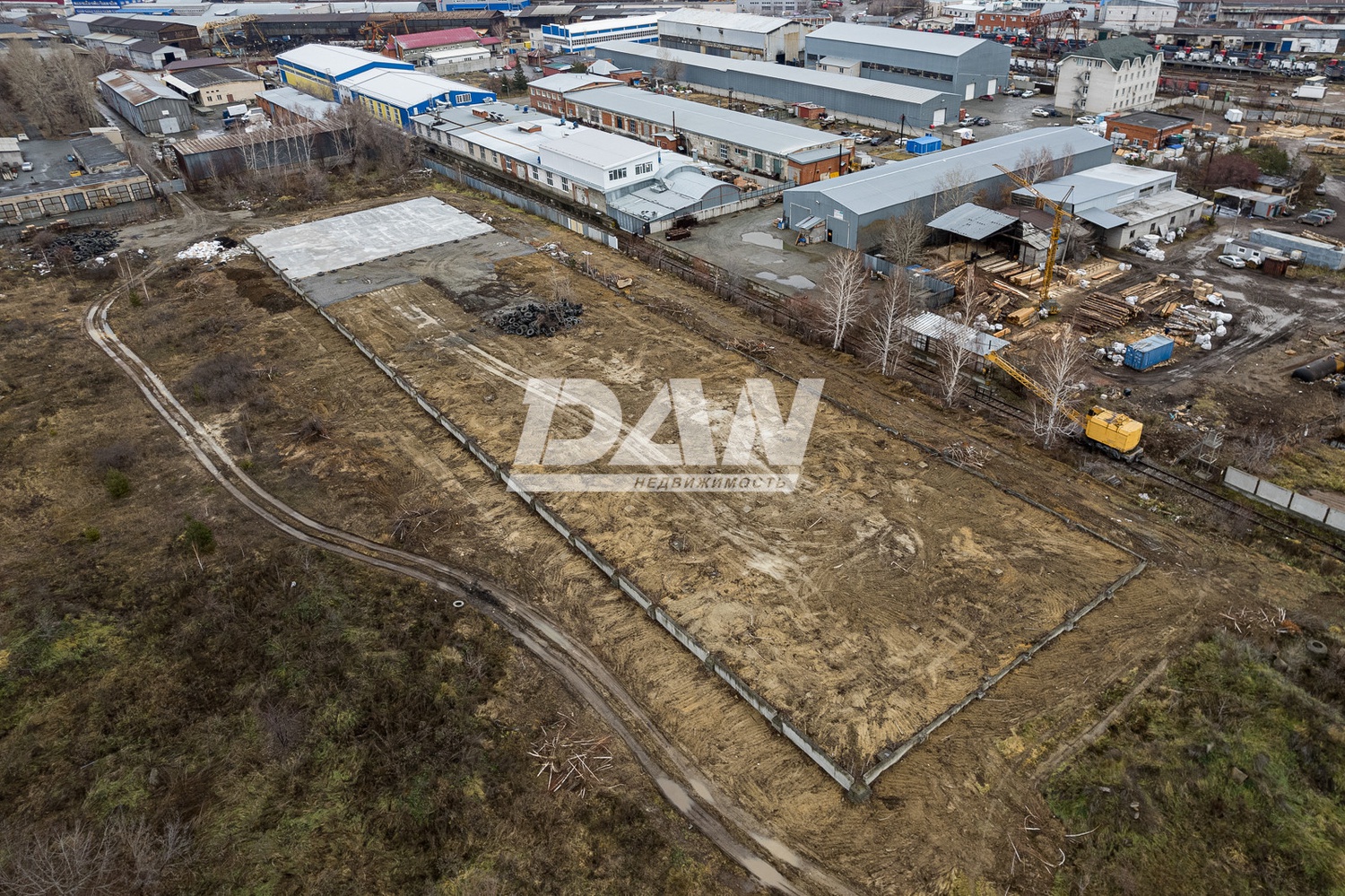 Склад 1700 м²